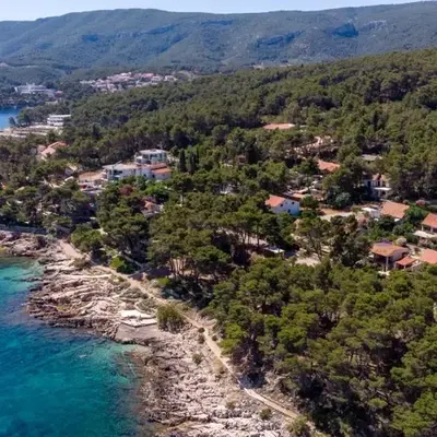 Apartments by the sea Jelsa