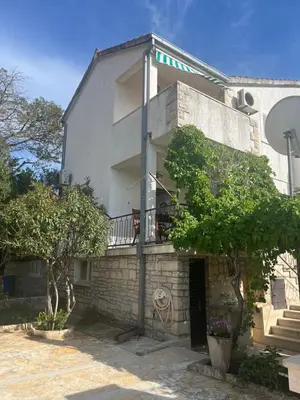 Zgrada u kojoj se nalazi apartman