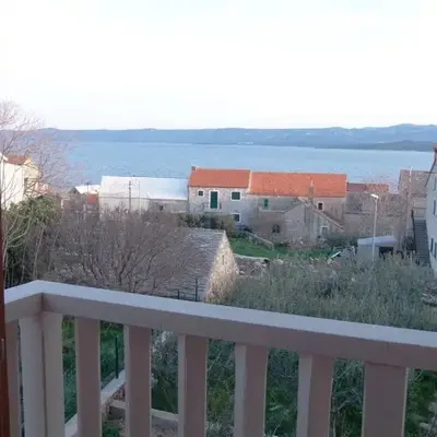 Seaview Apartment Bol (3417-5)