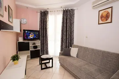 TV i/ili zabavni centar u objektu Apartman Roža