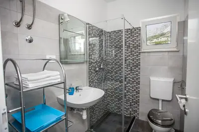 Kupaonica u objektu Apartments with parking space Sumpetar, Omis - 14941