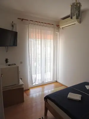 TV i/ili zabavni centar u objektu Villa Šutić