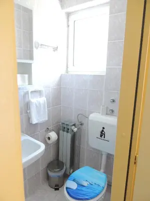 Kupaonica u objektu Villa Šutić