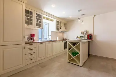 Kuhinja ili čajna kuhinja u objektu Villa Nareste