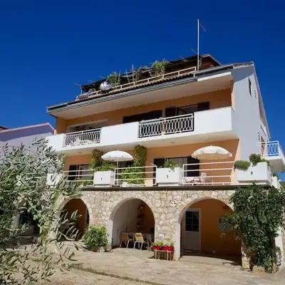 Apartments by the sea Stari Grad