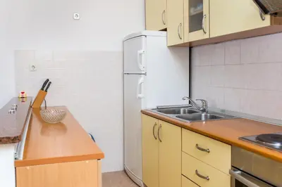 Kuhinja ili čajna kuhinja u objektu Apartment Clear Sky