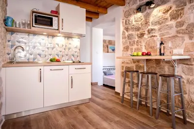 Kuhinja ili čajna kuhinja u objektu Old town apartment Mare