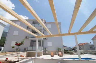 Zgrada u kojoj se nalazi apartman