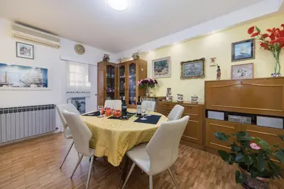 Kuhinja ili čajna kuhinja u objektu Apartments with parking space Makarska - 15375