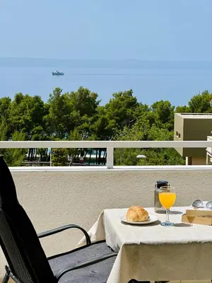 Balkon ili terasa u objektu Penthouse studio with sea view