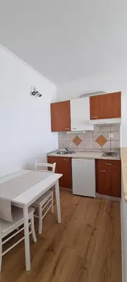 Kuhinja ili čajna kuhinja u objektu Matea Apartments Milna