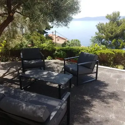 Sea view apartment with a huge terrace