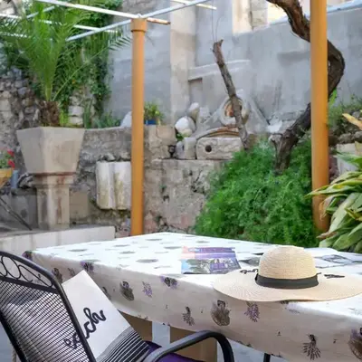 Central Eden - ZF Hvar