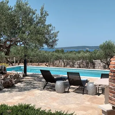 Bazen u objektu Holiday Home Kuća Sunca ili u blizini