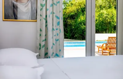 Bazen u objektu Villa Petar ili u blizini