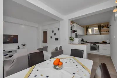 Kuhinja ili čajna kuhinja u objektu Katja