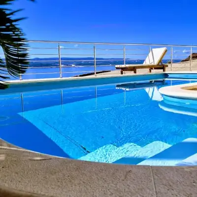Villasanta De Luxe Apartments with Pool