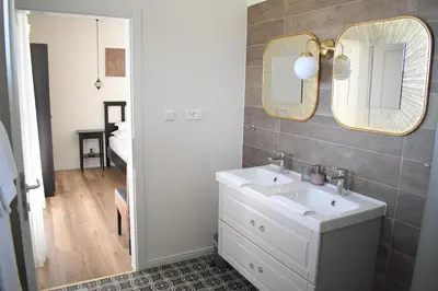 Kupaonica u objektu Baltimore.House