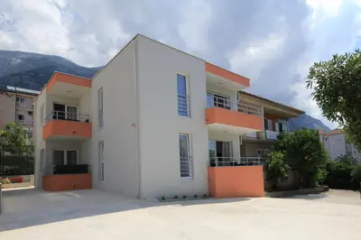 Pogled na planine ili pogled na planine iz apartmana