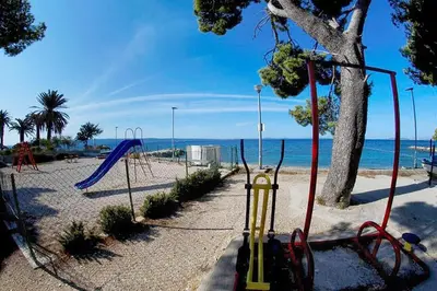 Tlocrt objekta Apartments with WiFi Podstrana, Split - 15970