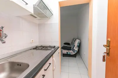 Kuhinja ili čajna kuhinja u objektu Apartments A cappella music