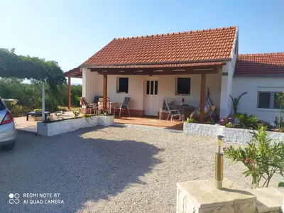 Zgrada u kojoj se nalazi apartman