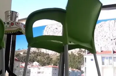 Pogled na planine ili pogled na planine iz apartmana