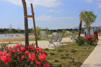 Tlocrt objekta Apartments with a parking space Podstrana, Split - 16032
