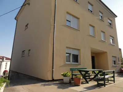 Zgrada u kojoj se nalazi privatni smještaj