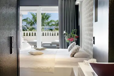 Krevet ili kreveti u jedinici u objektu Damianii Luxury Boutique Hotel & Spa