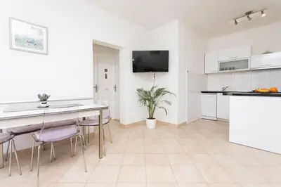 Kuhinja ili čajna kuhinja u objektu Holiday Home Tanja