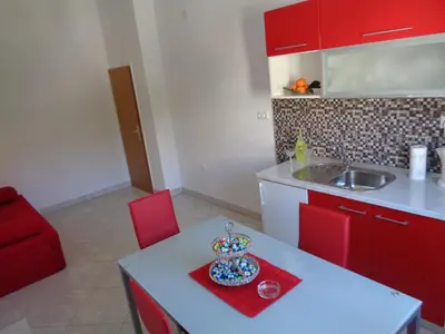 Kuhinja ili čajna kuhinja u objektu Villa Zorana hostel