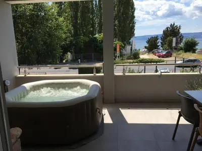 Pogled na planine ili pogled na planine iz apartmana
