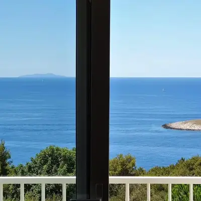Al Mar - ZF Hvar