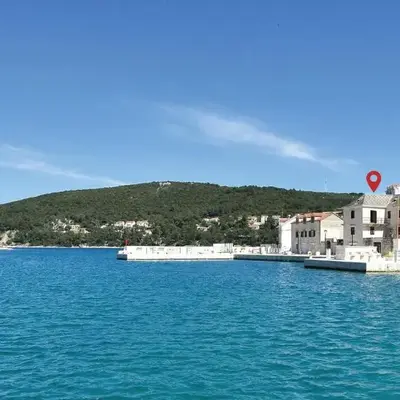 One-Bedroom Apartment In Pucisca