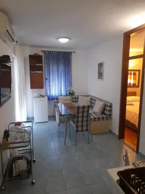 Kuhinja ili čajna kuhinja u objektu NIVES B.