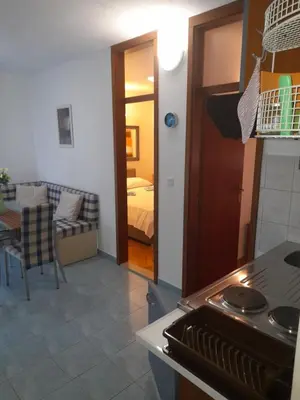 Kuhinja ili čajna kuhinja u objektu NIVES B.