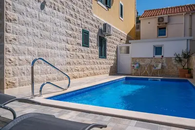 Bazen u objektu Luxury apartment 