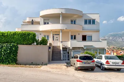 Zgrada u kojoj se nalazi apartman