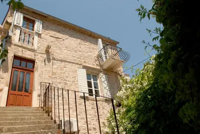 Zgrada u kojoj se nalazi apartman