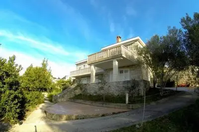Zgrada u kojoj se nalazi apartman