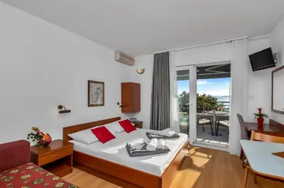 Krevet ili kreveti u jedinici u objektu Apartments and rooms by the sea Baska Voda, Makarska - 2578