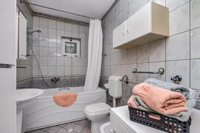 Kupaonica u objektu Apartments and rooms by the sea Baska Voda, Makarska - 2578