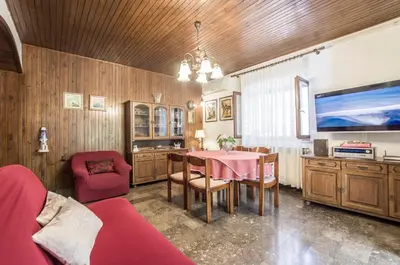 TV i/ili zabavni centar u objektu Holiday home Villa Spilla