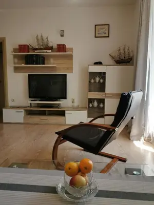 TV i/ili zabavni centar u objektu Big and Spacious Apartment in the heart of Omiš