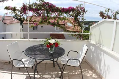 Balkon ili terasa u objektu Apartmani Šurlin