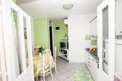 Kuhinja ili čajna kuhinja u objektu Villa Sarah