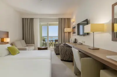 Krevet ili kreveti u jedinici u objektu Hotel Park Makarska