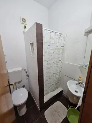 Kupaonica u objektu Apartmani Katja