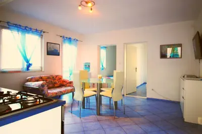 Kuhinja ili čajna kuhinja u objektu Apartments by the sea Cove Vela Stiniva, Hvar - 17075